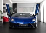 Lamborghini Aventador 2