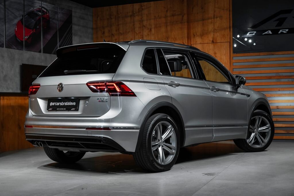 Volkswagen Tiguan SUV / Terénní 2,0 l 110 kw