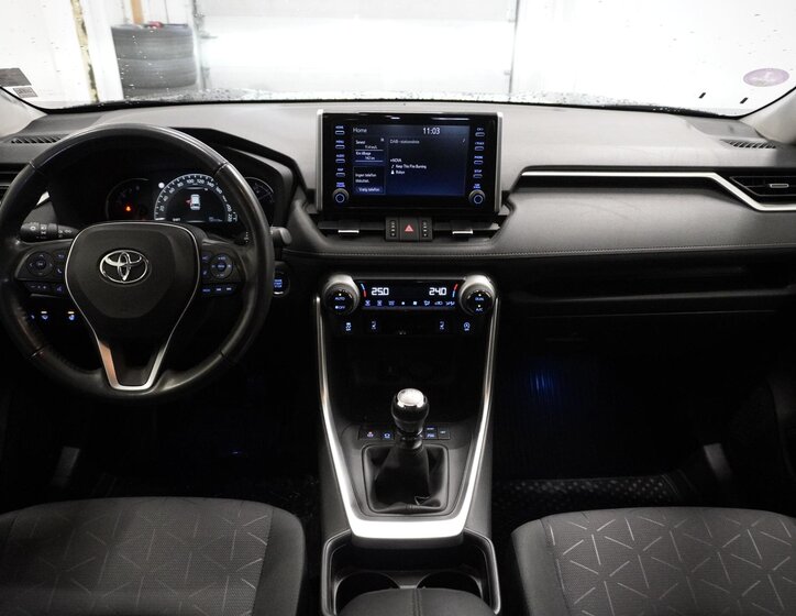 Toyota RAV4 Kombi 2,0 l 129 kw