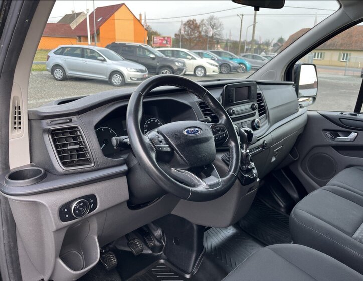 Ford Transit Custom 19