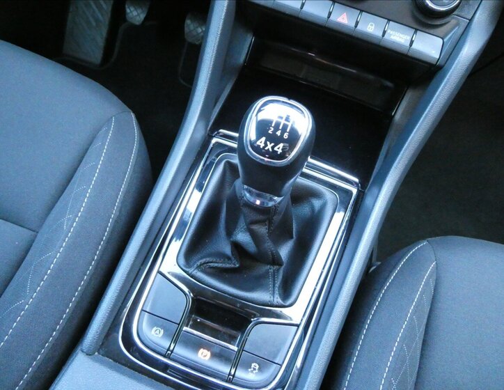 Škoda Karoq SUV 2,0 l 110 kw