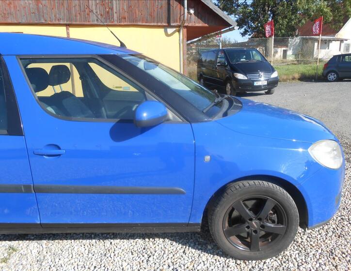 Škoda Roomster 4