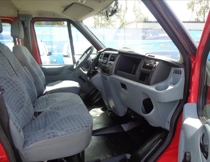 Ford Transit Ostatní 2,2 l 63 kw