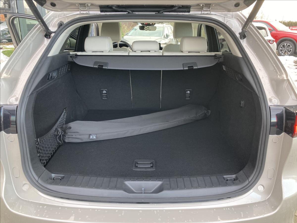 Mazda CX-60 SUV / Terénní 3,3 l 187 kw