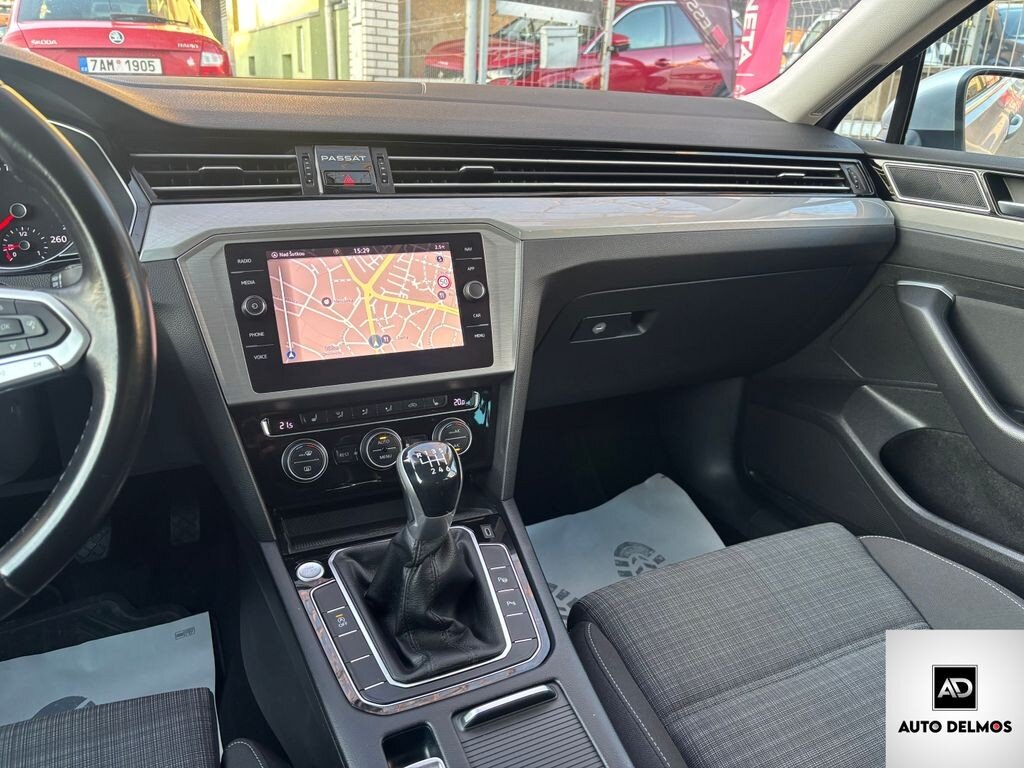 Volkswagen Passat Kombi 2,0 l 110 kw