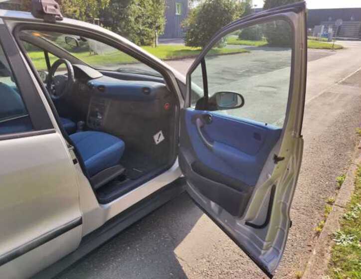 Mercedes-Benz Třídy A 22