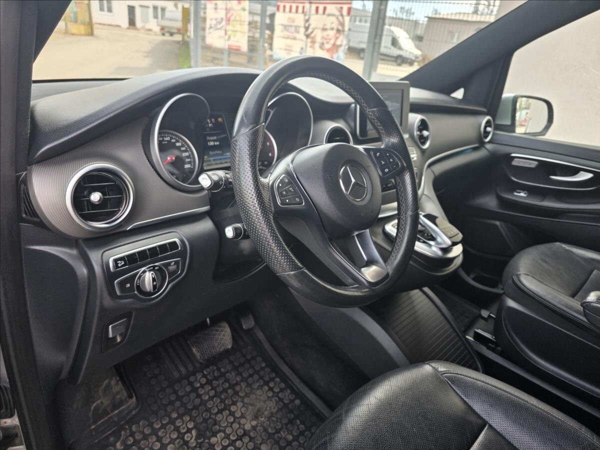 Mercedes-Benz Třídy V Kombi 2,1 l 140 kw