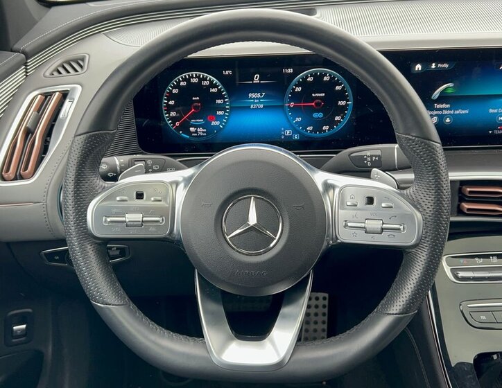 Mercedes-Benz EQC 18