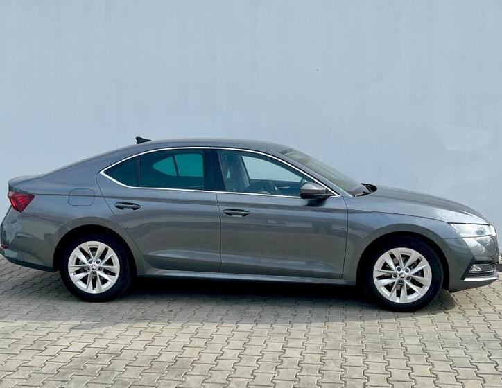 Škoda Octavia 9