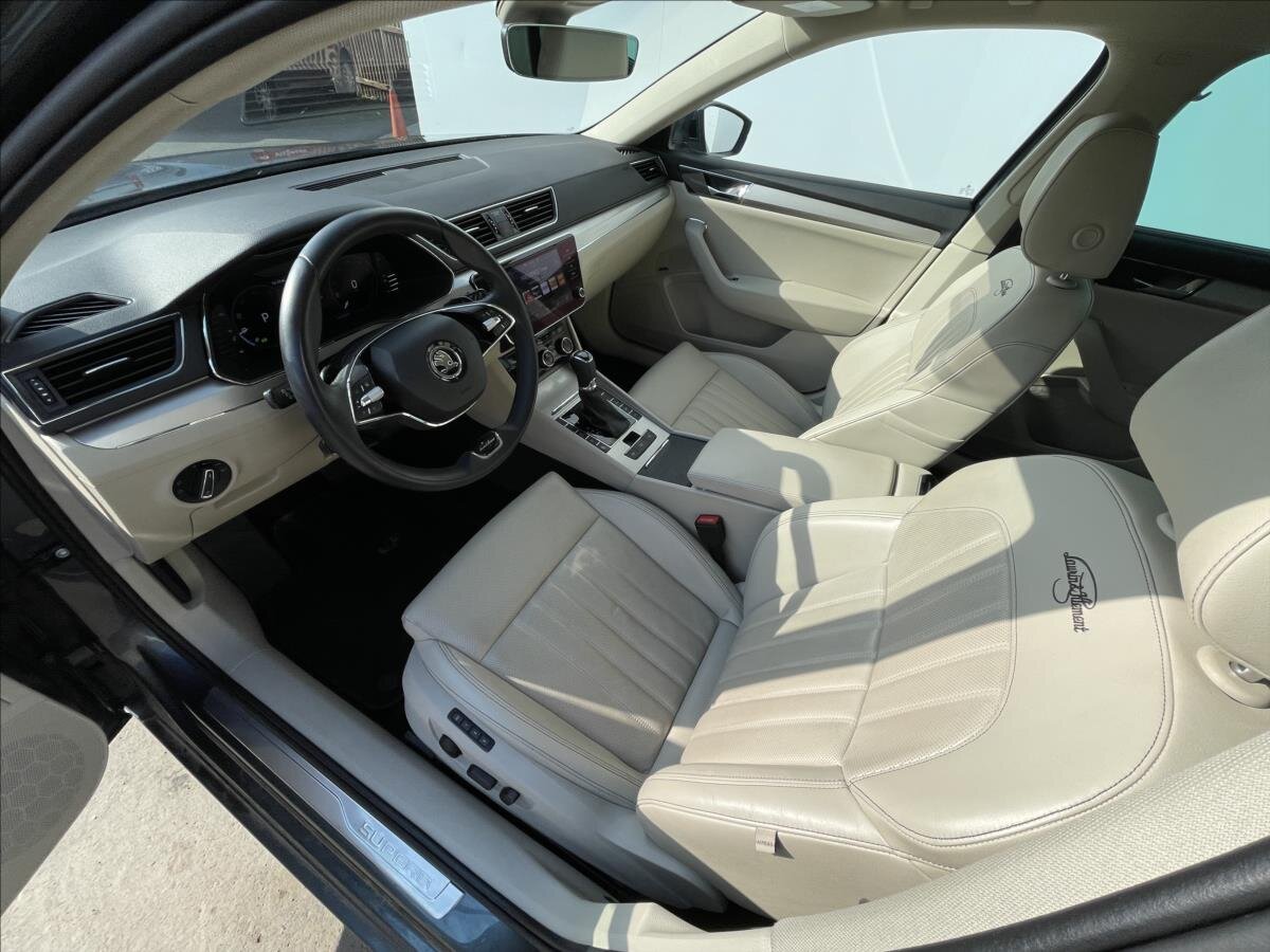 Škoda Superb Kombi 2,0 l 147 kw