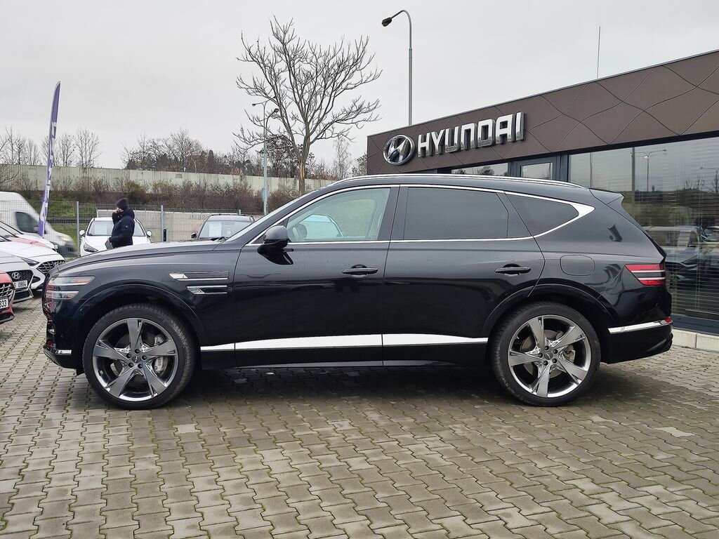 Ostatní Ostatní SUV 3,5 l 279 kw