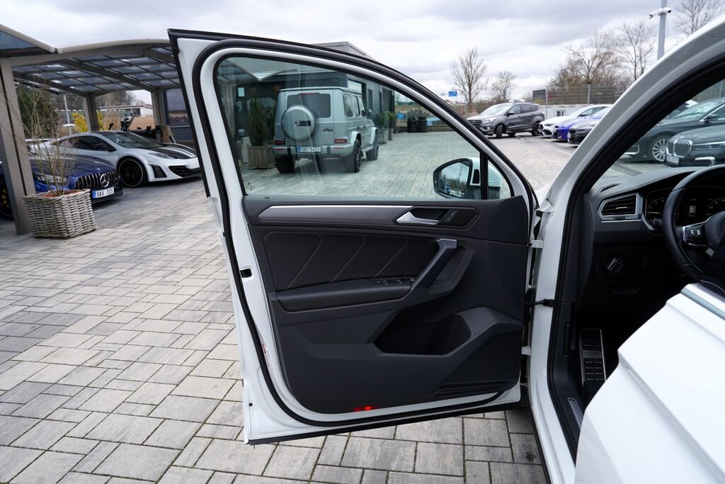 Volkswagen Tiguan SUV / Terénní 2,0 l 169 kw