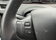 Peugeot 2008 Kombi 1,2 l 60 kw