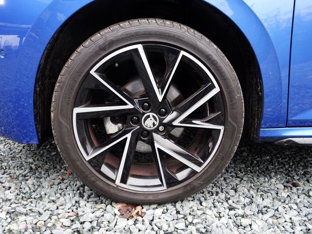 Škoda Kamiq Hatchback 1,5 l 110 kw