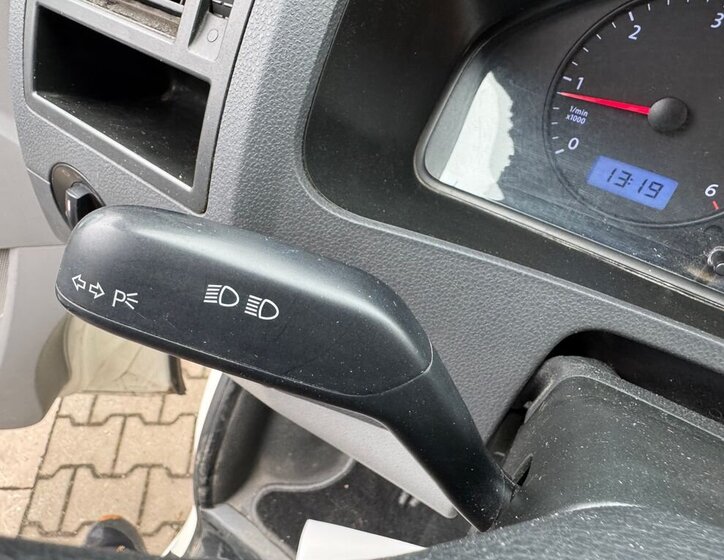 Volkswagen Transporter 17