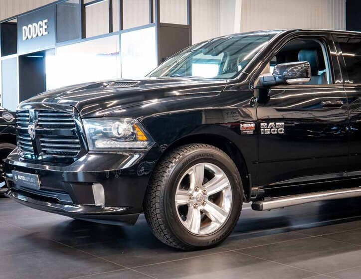Dodge RAM Pick-up 5,7 l 286 kw