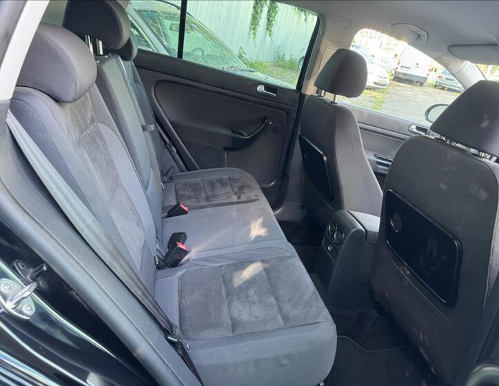 Volkswagen Golf Plus 38