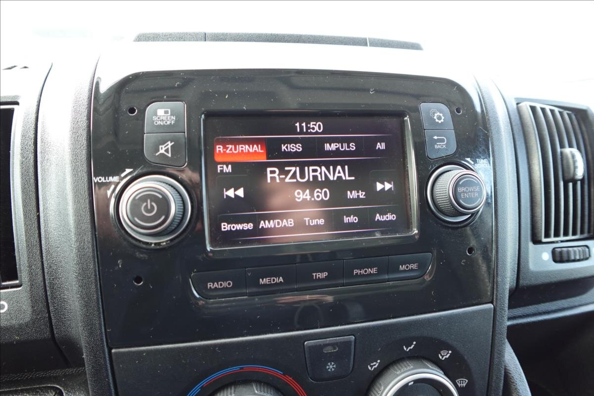 Opel Movano Ostatní 2,2 l 121 kw