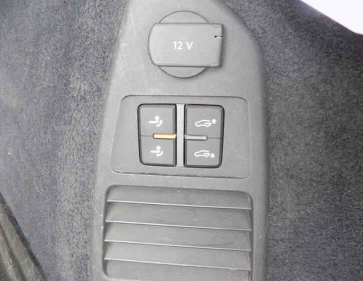 Volkswagen Touareg SUV / Terénní 3,0 l 210 kw