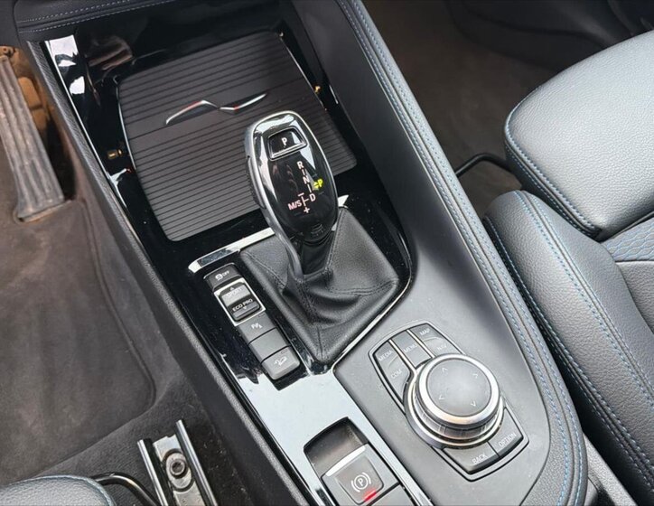 BMW X1 Kombi 2,0 l 140 kw