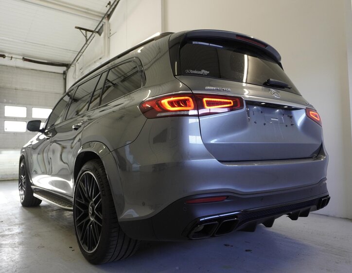 Mercedes-Benz GLS SUV / Terénní 4,0 l 450 kw