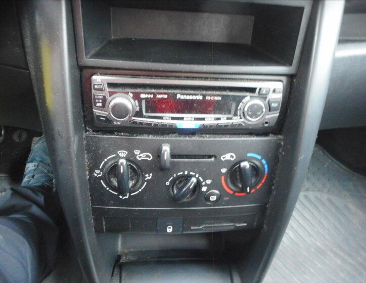 Peugeot 207 Hatchback 1,4 l 54 kw