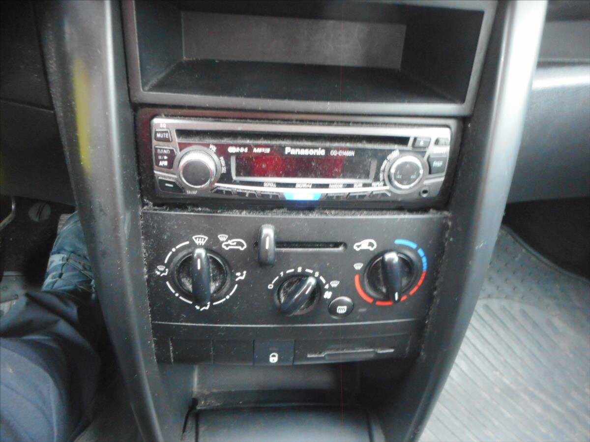 Peugeot 207 Hatchback 1,4 l 54 kw