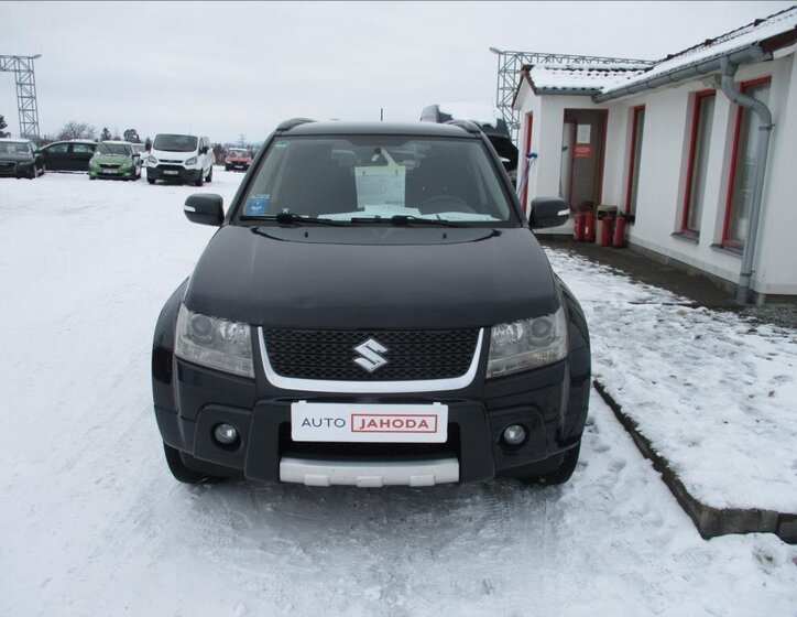 Suzuki Grand Vitara 2
