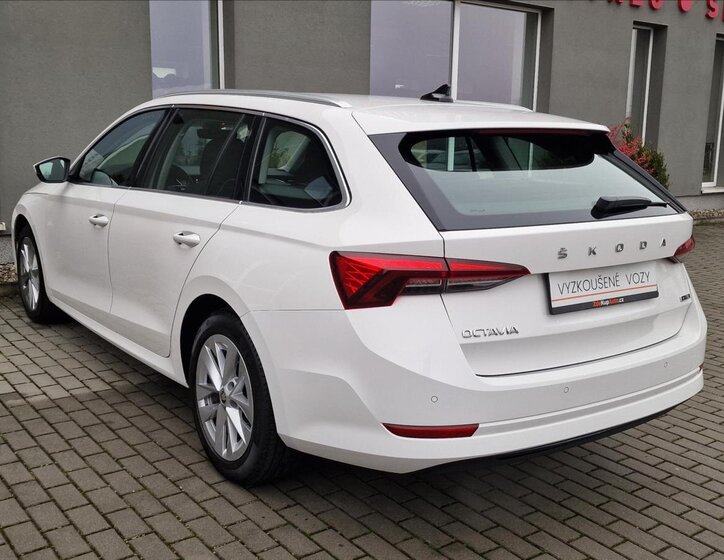 Škoda Octavia 8