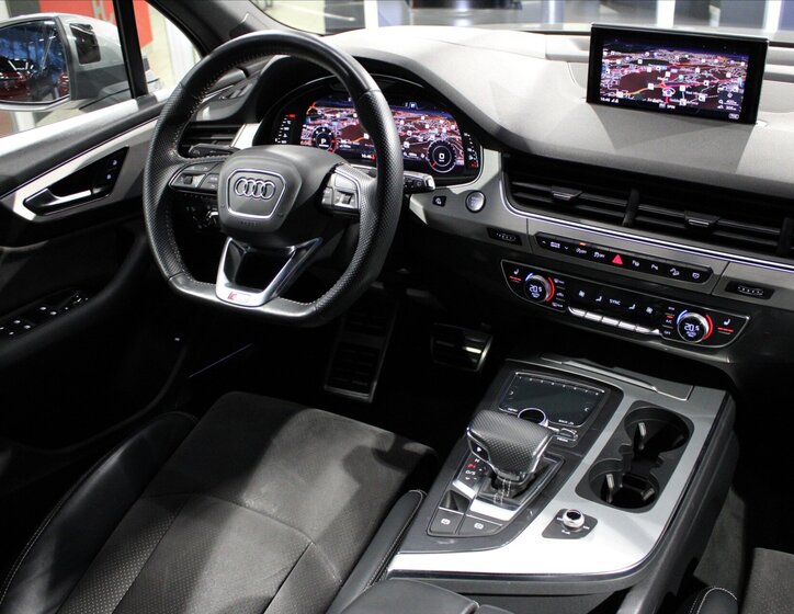 Audi Q7 SUV 3,0 l 200 kw