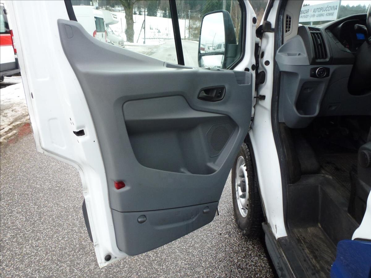 Ford Transit Skříň 2,2 l 74 kw