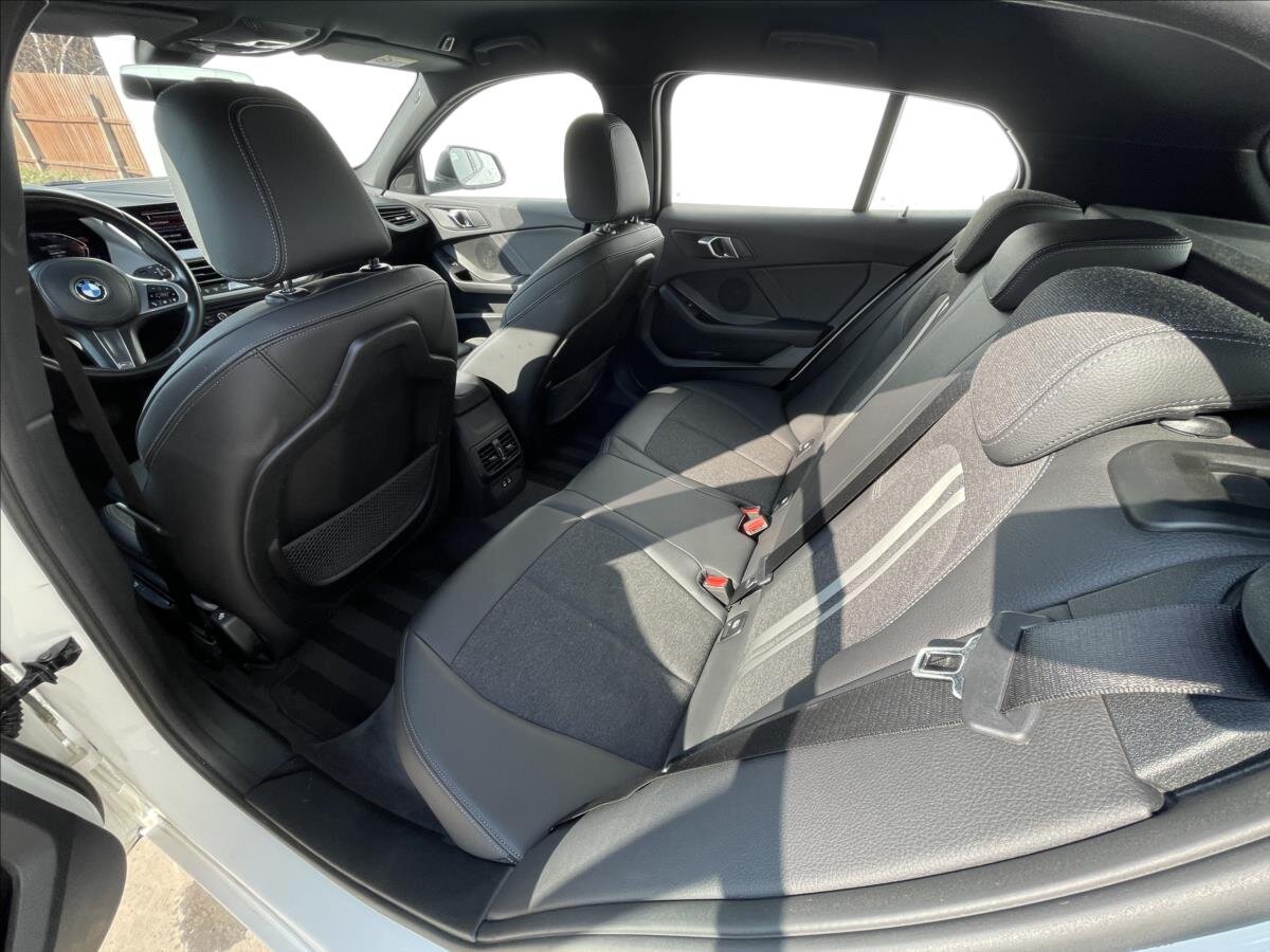 BMW Řada 1 Hatchback 2,0 l 140 kw