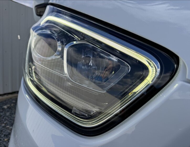 Ford Transit Custom Skříň 2,0 l 77 kw