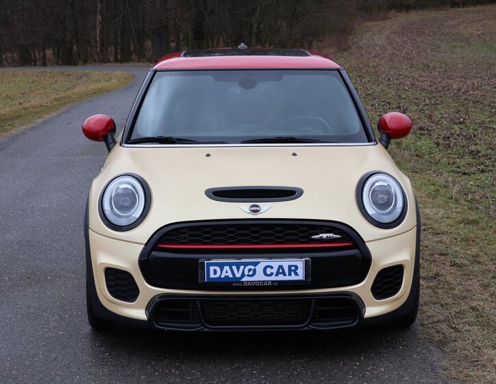 Mini Cooper Hatchback 2,0 l 170 kw