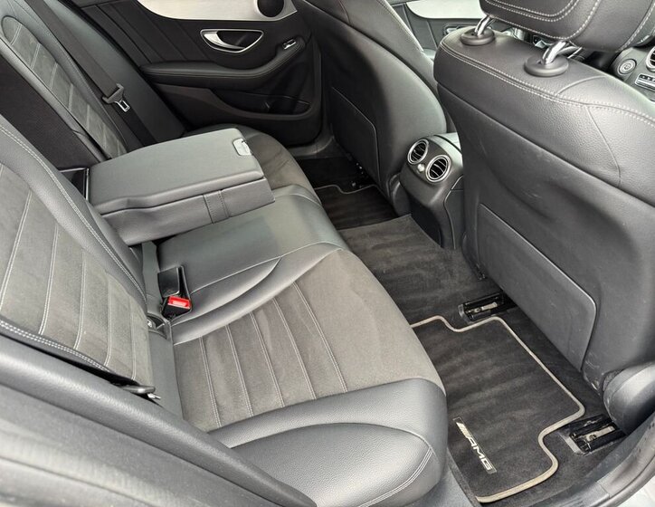 Mercedes-Benz Třídy C Kombi 2,2 l 143 kw