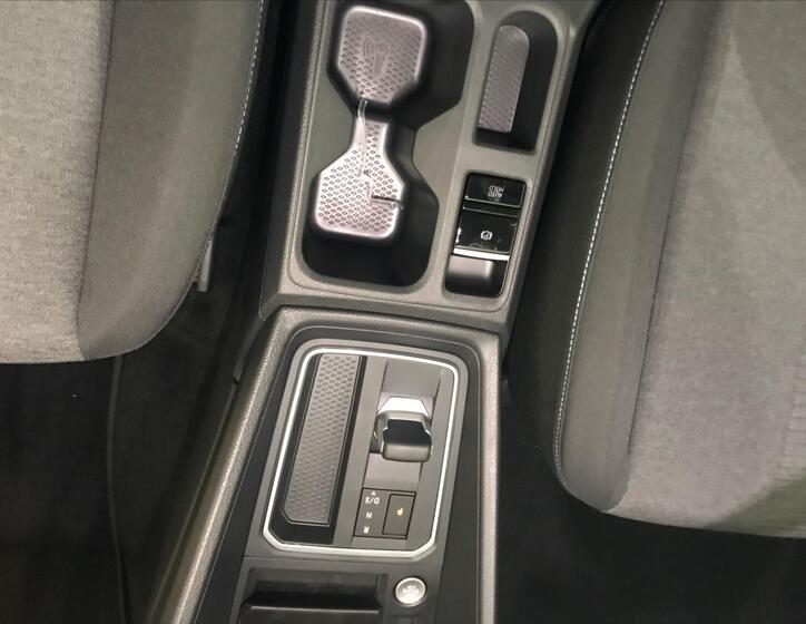 Ford Tourneo Connect 9