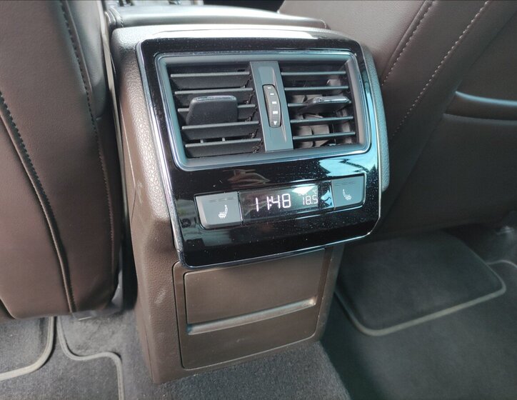 Škoda Superb Kombi 2,0 l 140 kw