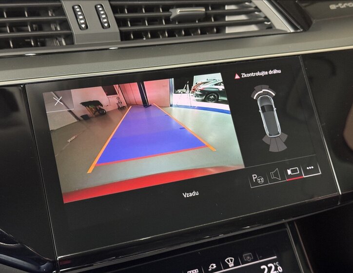 Audi e-tron SUV 0,0 300 kw