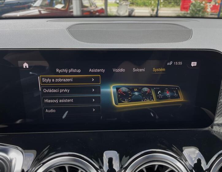 Mercedes-Benz GLB 21