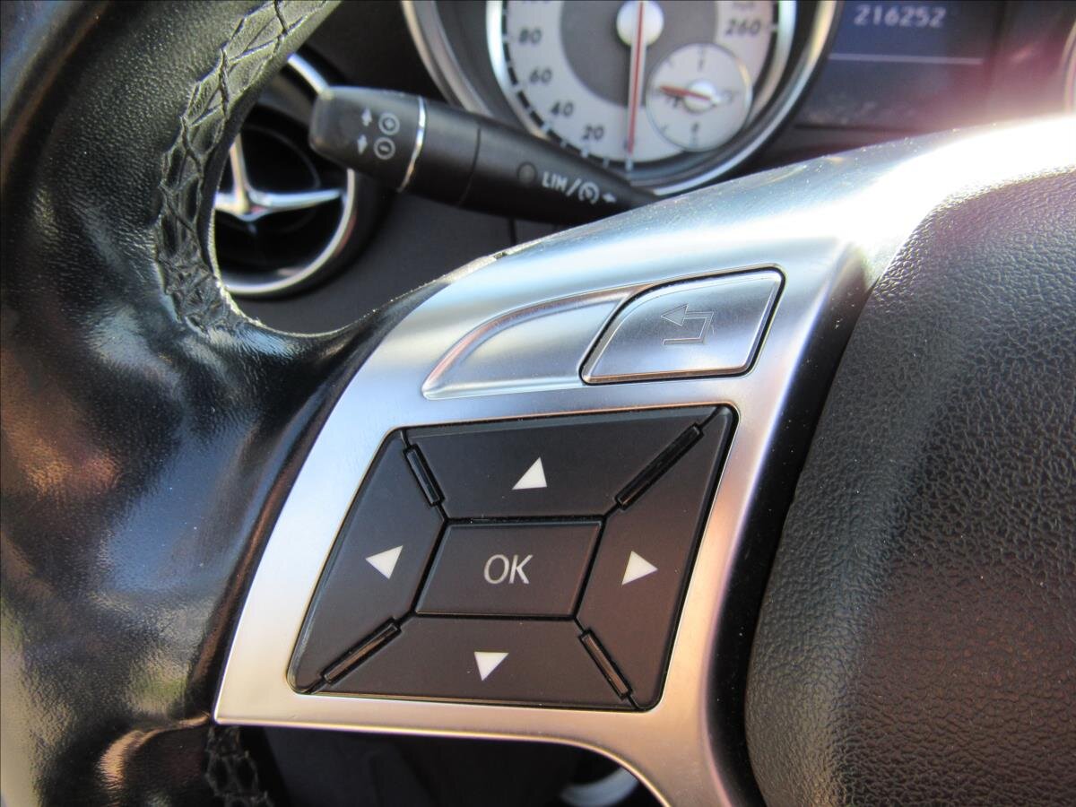 Mercedes-Benz SLK Kabriolet 1,8 l 135 kw