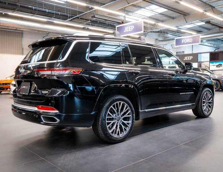 Jeep Grand Cherokee SUV / Terénní 5,7 l 266 kw