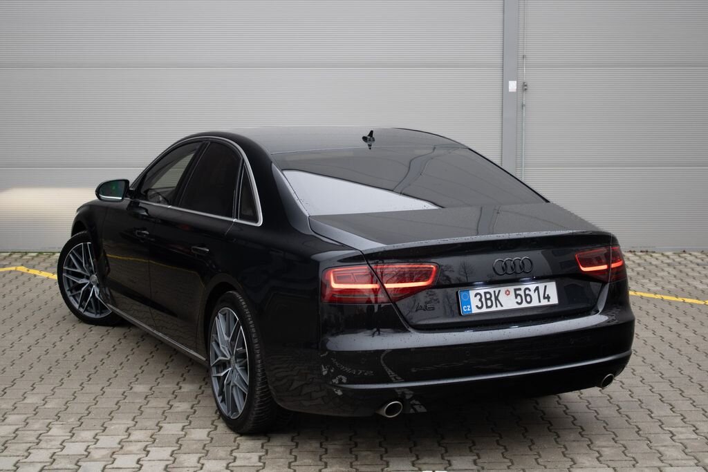 Audi A8 Sedan 3,0 l 184 kw