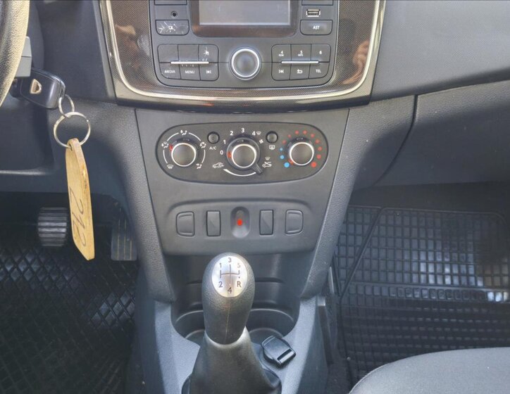 Dacia Logan Kombi 999,0 54 kw