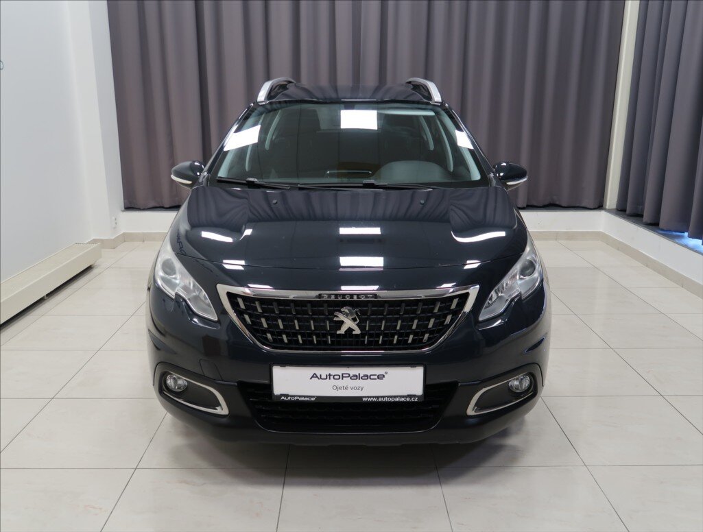 Peugeot 2008 SUV / Terénní 1,2 l 81 kw
