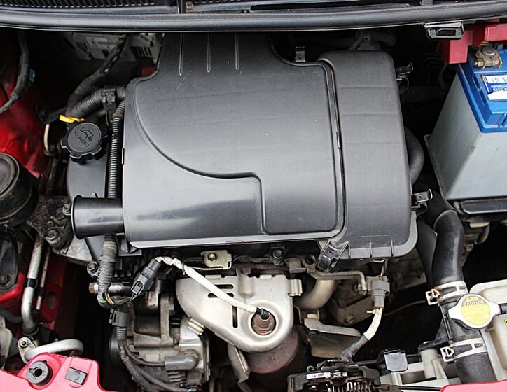 Toyota Yaris Hatchback 998,0 51 kw