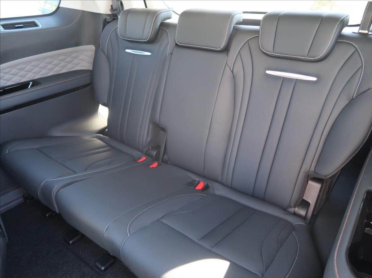 Dongfeng U-Tour MPV 1,5 l 130 kw