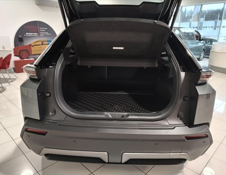 Toyota C-HR CUV / Crossover 0,0 252 kw