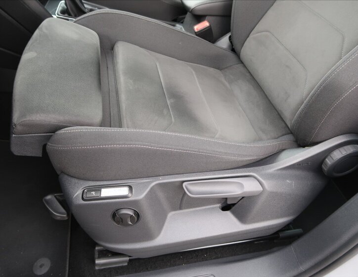 Volkswagen Tiguan Kombi 1,5 l 110 kw