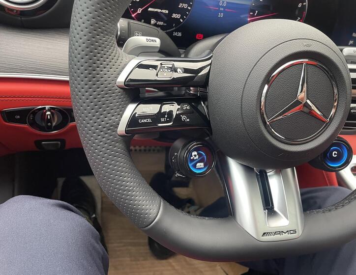 Mercedes-Benz AMG GT 12