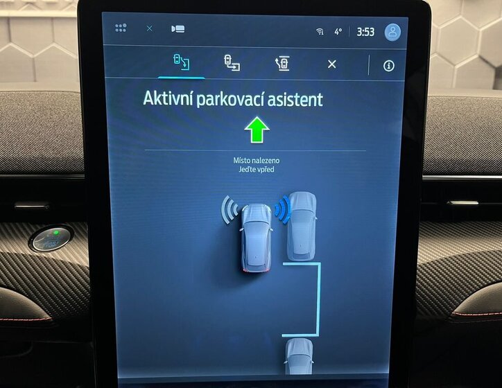 Ford Mustang Mach-E SUV 0,0 198 kw